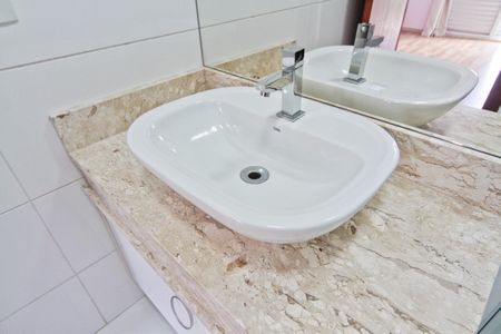 Casa para alugar com 150m², 2 quartos e 2 vagasBanheiro da Suíte 1