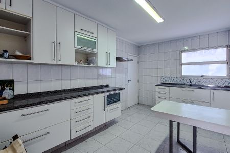 Apartamento à venda com 123m², 3 quartos e 1 vagaCozinha