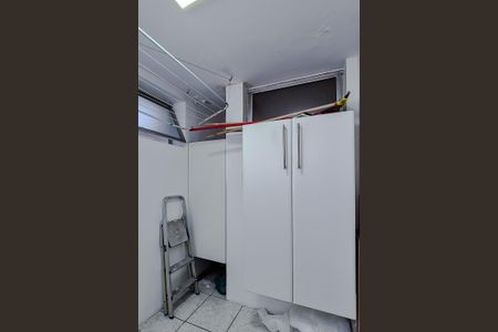 Apartamento à venda com 123m², 3 quartos e 1 vagaÁrea de Serviço