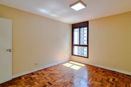 Apartamento à venda com 123m², 3 quartos e 1 vagaQuarto 3