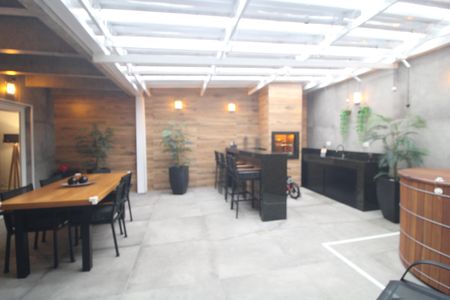 Área comum de casa de condomínio à venda com 4 quartos, 215m² em Interlagos, São Paulo