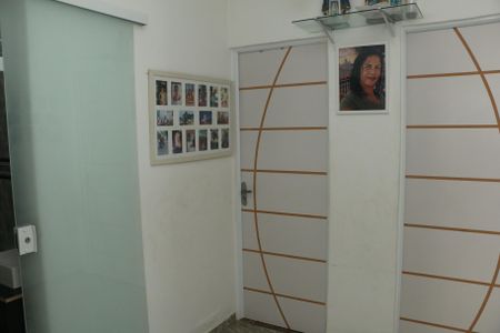 Casa para alugar com 100m², 3 quartos e 4 vagashall