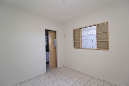 Sala/Quarto de casa para alugar com 1 quarto, 25m² em Vila Zat, São Paulo