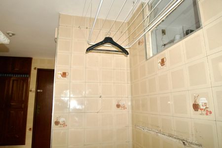 Apartamento para alugar com 80m², 3 quartos e 1 vagaÁrea de Serviço