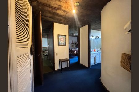 Casa à venda com 875m², 4 quartos e 4 vagasQuarto Suite Master 
