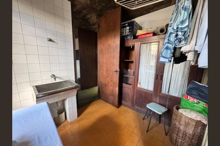 Casa à venda com 875m², 4 quartos e 4 vagasÁrea de Serviço