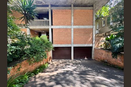 Casa à venda com 875m², 4 quartos e 4 vagasGaragem 