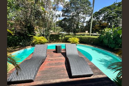 Casa à venda com 875m², 4 quartos e 4 vagasDeck vista Piscina 