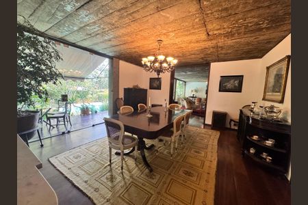 Casa à venda com 875m², 4 quartos e 4 vagasSala de Jantar