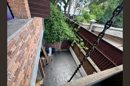 Casa à venda com 875m², 4 quartos e 4 vagasQuintal dos fundos 