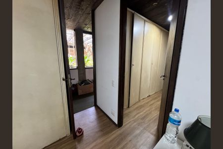 Casa à venda com 875m², 4 quartos e 4 vagasCorredor Suite Americana 