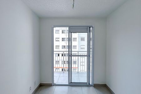 Sala de apartamento para alugar com 1 quarto, 28m² em Guaiauna, São Paulo