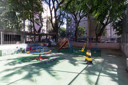 Apartamento para alugar com 60m², 3 quartos e 1 vagaÁrea comum - Playground