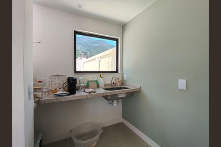 Apartamento à venda com 200m², 4 quartos e 2 vagasSala