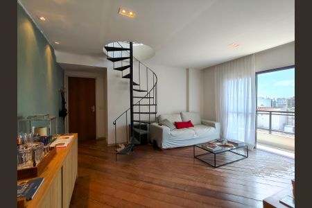 Apartamento à venda com 200m², 4 quartos e 2 vagasSala