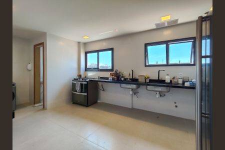 Apartamento à venda com 200m², 4 quartos e 2 vagasCozinha e Área de Serviço