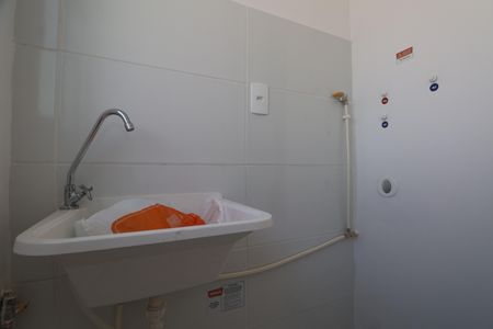 Apartamento para alugar com 55m², 2 quartos e sem vagaCozinha e Área de Serviço