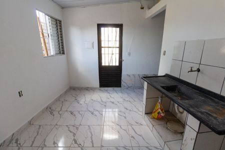 Sala, Cozinha e área  de serviço de casa para alugar com 1 quarto, 43m² em Jardim Matarazzo, São Paulo
