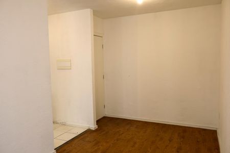 Apartamento à venda com 41m², 2 quartos e 1 vaga Apartamento à venda com 41m², 2 quartos e 1 vagaSala