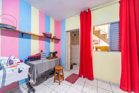Casa à venda com 350m², 3 quartos e 2 vagas Casa à venda com 350m², 3 quartos e 2 vagasQuarto 1