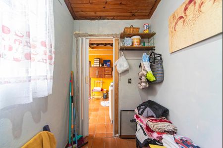 Casa à venda com 350m², 3 quartos e 2 vagas Casa à venda com 350m², 3 quartos e 2 vagasDepósito