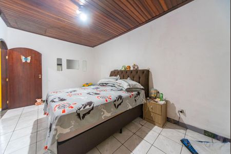 Casa à venda com 350m², 3 quartos e 2 vagas Casa à venda com 350m², 3 quartos e 2 vagasQuarto 3