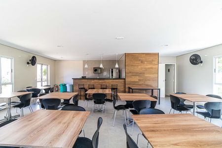 Apartamento para alugar com 78m², 2 quartos e 2 vagasÁrea comum - Salão de festas