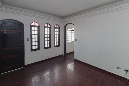 Casa para alugar com 125m², 3 quartos e 2 vagas Casa para alugar com 125m², 3 quartos e 2 vagasSala