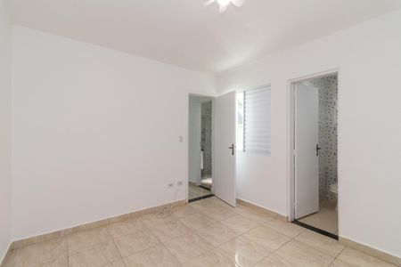 Casa de condomínio para alugar com 129m², 3 quartos e 3 vagasSuíte