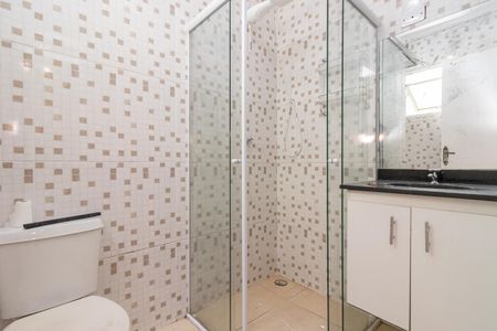 Casa de condomínio para alugar com 129m², 3 quartos e 3 vagasBanheiro da Suíte