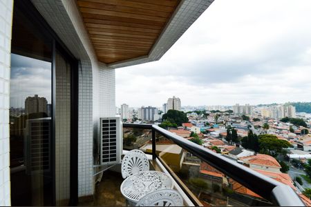 Apartamento à venda com 200m², 3 quartos e 4 vagasVaranda da Sala