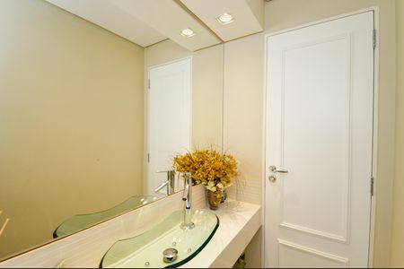 Apartamento à venda com 200m², 3 quartos e 4 vagasLavabo