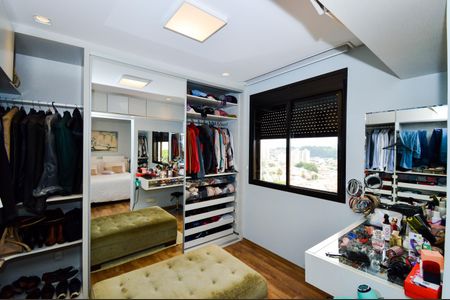 Apartamento à venda com 200m², 3 quartos e 4 vagasSuíte 3 - Closet