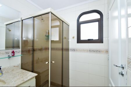 Apartamento à venda com 200m², 3 quartos e 4 vagasBanheiro da Suíte 2