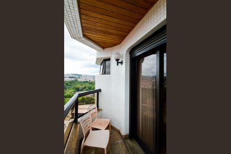 Apartamento à venda com 200m², 3 quartos e 4 vagasVaranda da Suíte 3