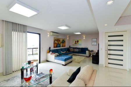 Sala de apartamento à venda com 3 quartos, 200m² em Vila Rosalia, Guarulhos