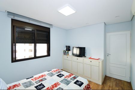 Apartamento à venda com 200m², 3 quartos e 4 vagasSuíte 2