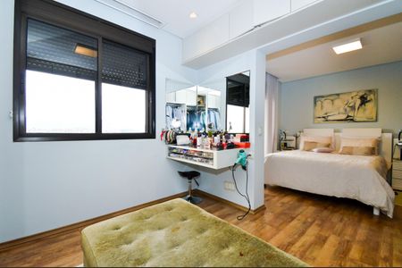 Apartamento à venda com 200m², 3 quartos e 4 vagasSuíte 3 - Closet