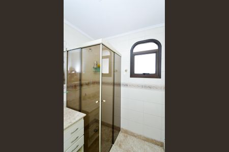 Apartamento à venda com 200m², 3 quartos e 4 vagasBanheiro da Suíte 2