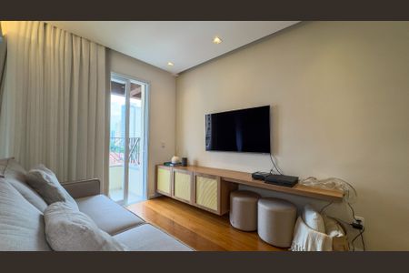 Apartamento à venda com 78m², 2 quartos e 2 vagasSala