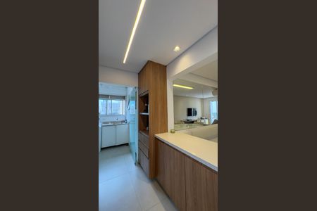 Apartamento à venda com 78m², 2 quartos e 2 vagasCozinha e Área de Serviço