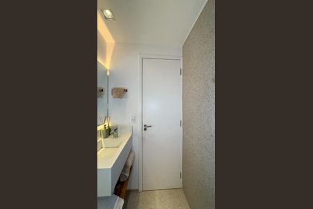 Apartamento à venda com 78m², 2 quartos e 2 vagasBanheiro