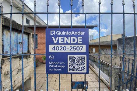 Casa à venda com 118m², 2 quartos e 5 vagasFachada