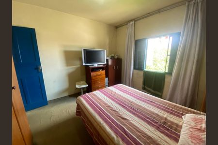 Casa à venda com 118m², 2 quartos e 5 vagasQuarto