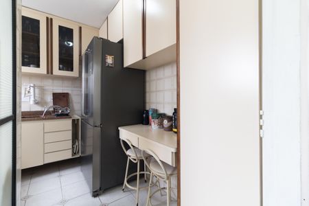 Apartamento à venda com 53m², 2 quartos e 1 vagaCozinha 