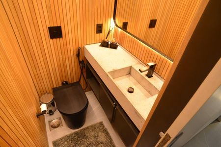 Apartamento à venda com 139m², 3 quartos e 2 vagas Apartamento à venda com 139m², 3 quartos e 2 vagasLavabo