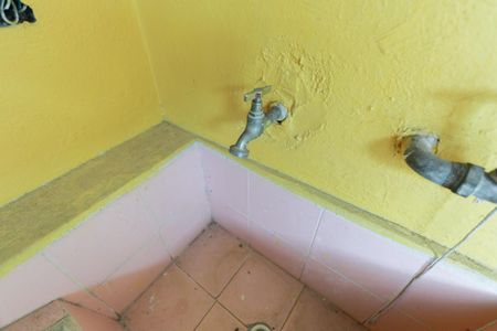 Casa à venda com 160m², 3 quartos e 1 vagaÁrea de serviço 2