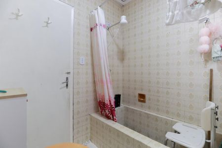 Casa à venda com 160m², 3 quartos e 1 vagaBanheiro