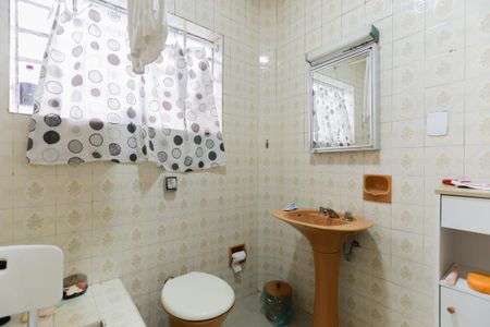 Casa à venda com 160m², 3 quartos e 1 vagaBanheiro