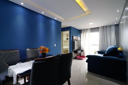 Sala de apartamento para alugar com 2 quartos, 54m² em Vila Pierina, São Paulo